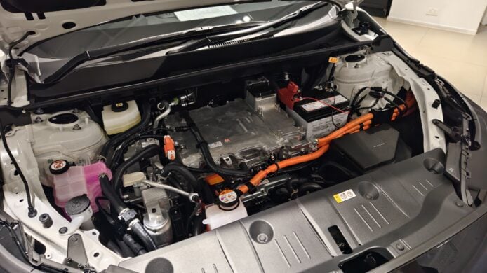 全新Subaru E-Outback純電動SUV引擎展示.