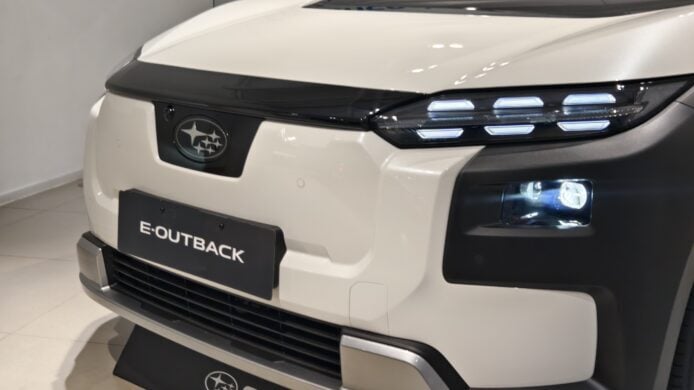Subaru E-Outback 純電旗艦SUV前臉照.