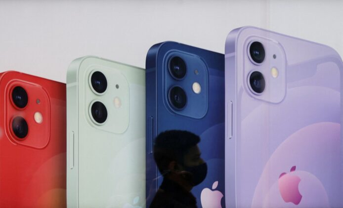 Apple新款彩色iPhone展示多種顏色選擇.