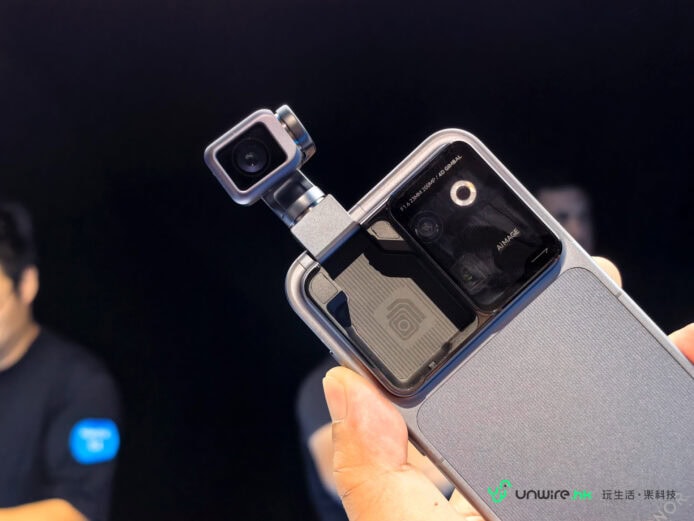 Honor Robot Phone 高質素拍攝穩定器功能.