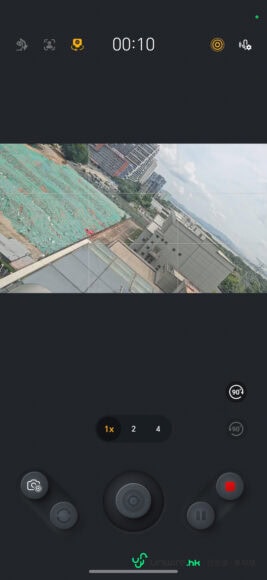 手機攝影界面，拍攝控制操作.