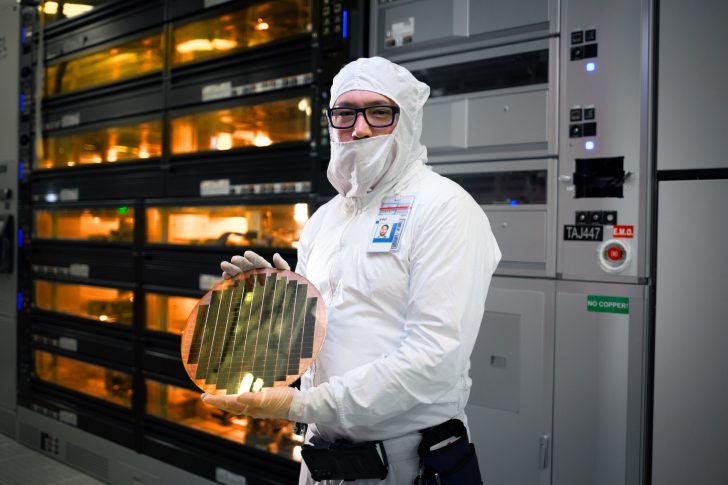 Intel Reportedly Lures TSMC's "Top-Level" Arizona Employees, Fueling Up Competition 1