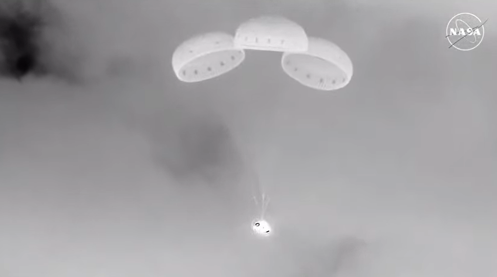 Starliner's parachute deployement was one of the final stages before its landing