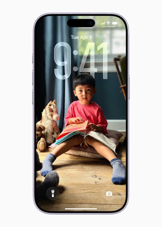 iPhone 17 goes official
