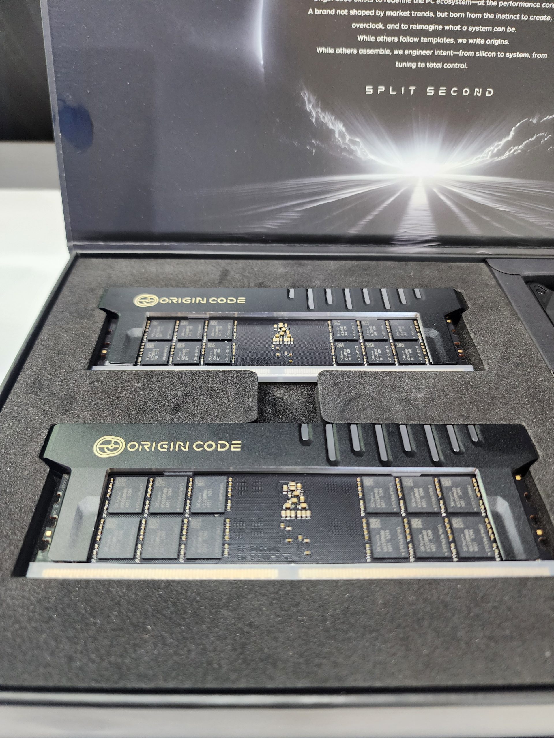 Two Origin Code RAM sticks in a box with 'Split Second' text on the inside cover.
