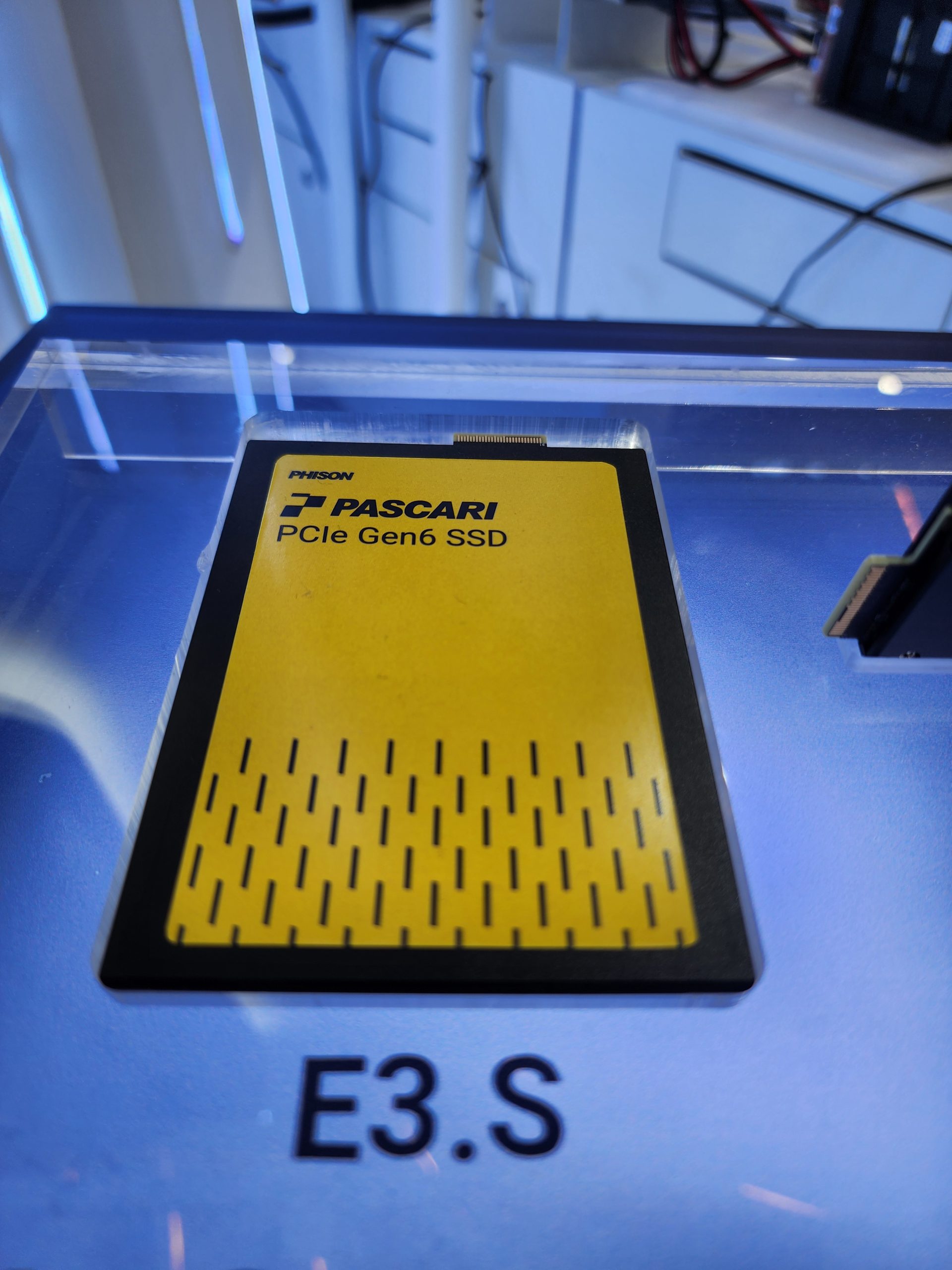 A display showcasing the Phison PASCARI PCIe Gen6 SSD with the label 'E3.S'.