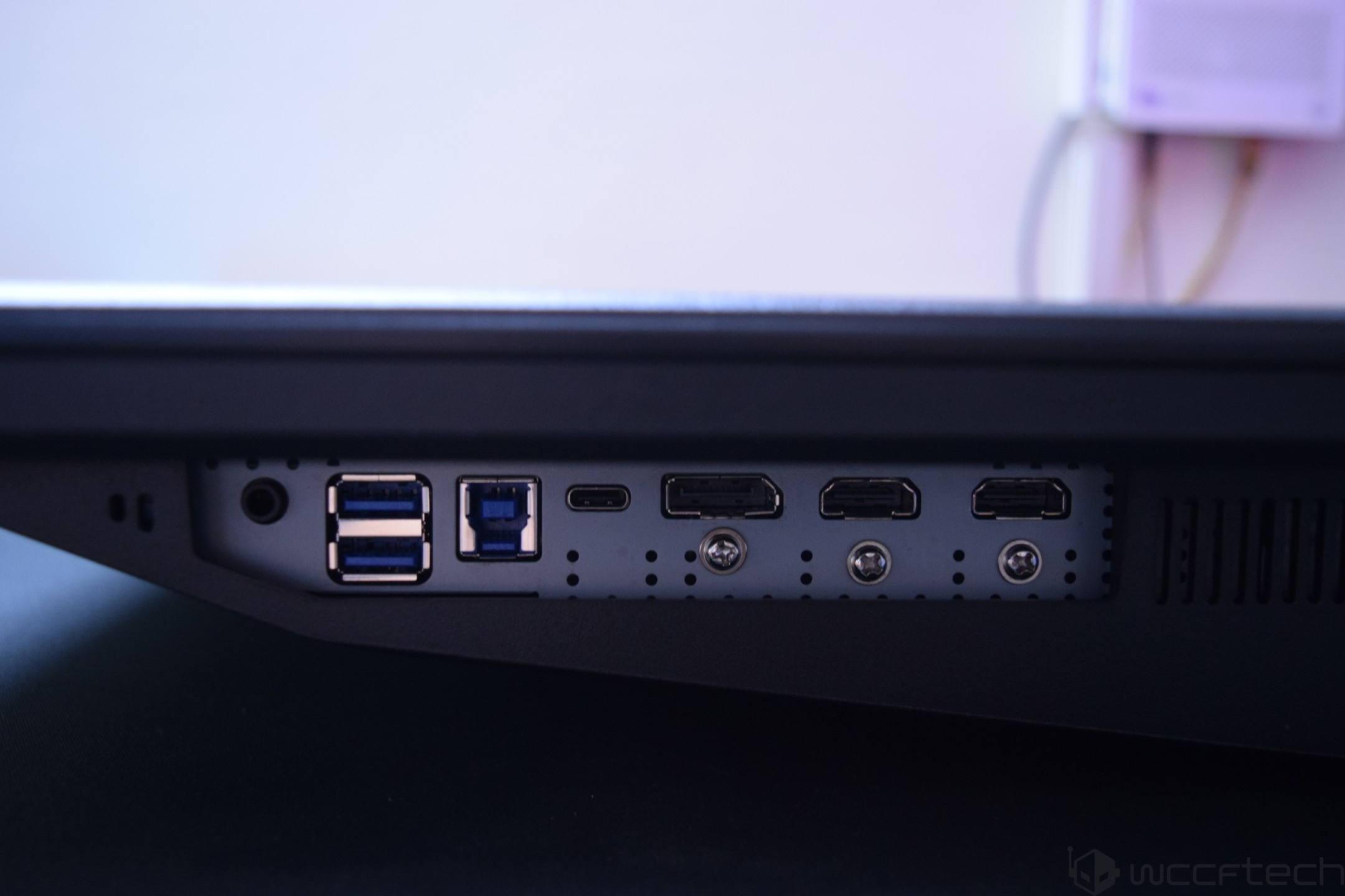 The image shows the rear I/O panel of an unbranded desktop monitor, featuring two USB 3.0 ports, a USB-C port, and two HDMI ports.