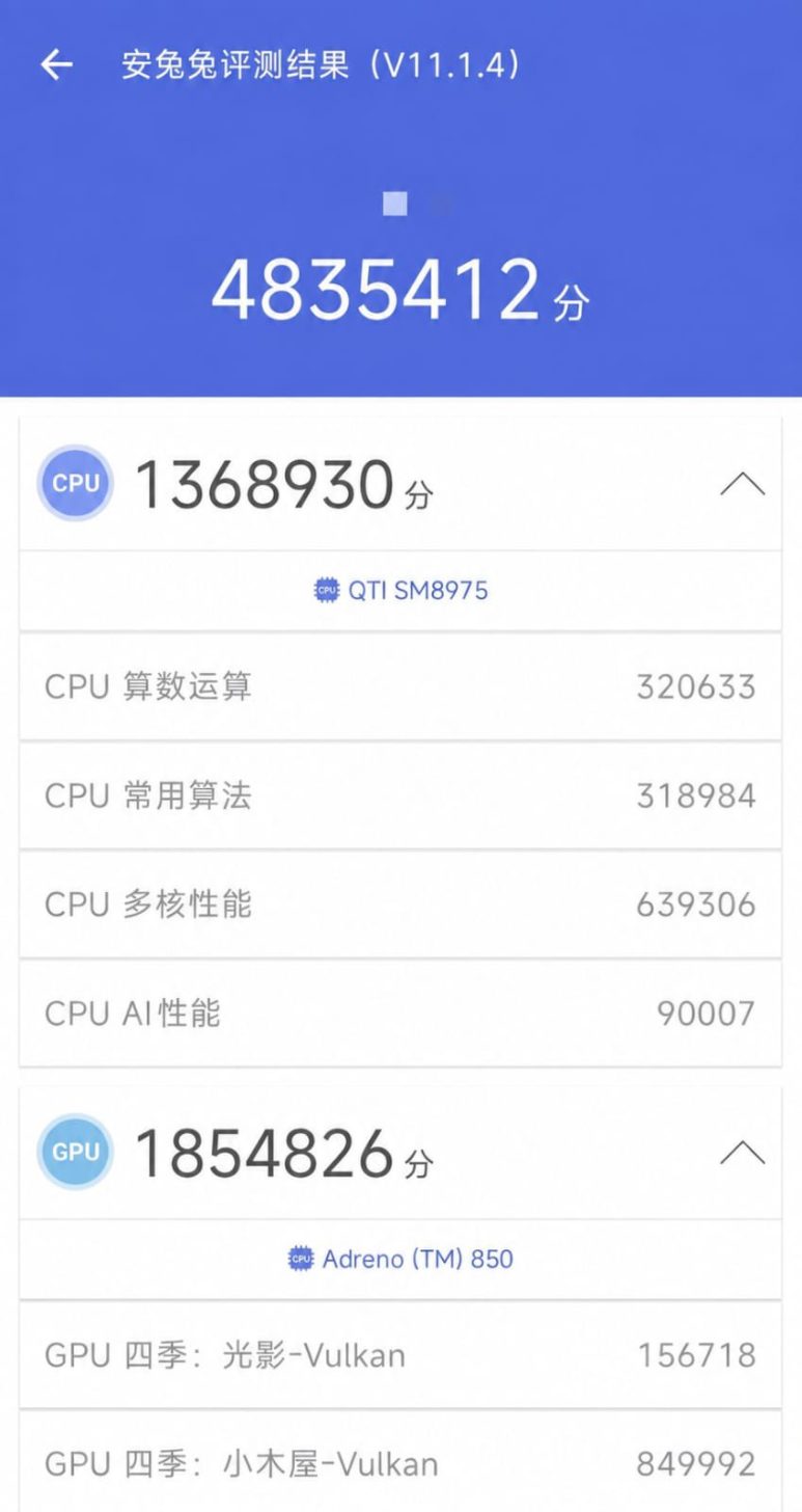 An AnTuTu benchmark result (V11.1.4) shows a total score of 4,835,412, with the QTI SM8975 CPU scoring 1,368,930 and the Adreno 850 GPU scoring 1,854,826.